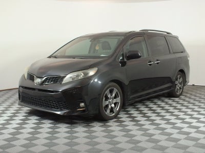 2018 Toyota Sienna SE *RELIABLE DAILY DRIVER!*