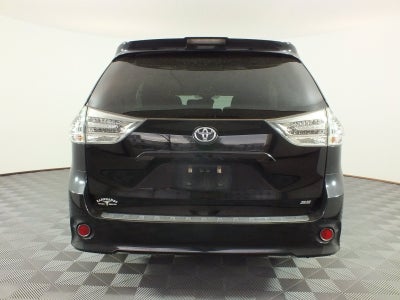 2018 Toyota Sienna SE *RELIABLE DAILY DRIVER!*