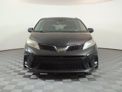 2018 Toyota Sienna SE *RELIABLE DAILY DRIVER!*