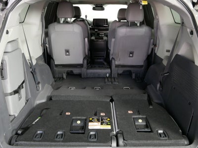 2024 Toyota Sienna XLE Hybrid *1-OWNER, CLEAN CARFAX!*