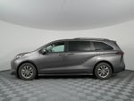 2024 Toyota Sienna XLE Hybrid *1-OWNER, CLEAN CARFAX!*