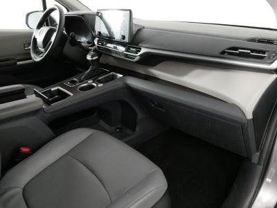 2024 Toyota Sienna XLE Hybrid *1-OWNER, CLEAN CARFAX!*
