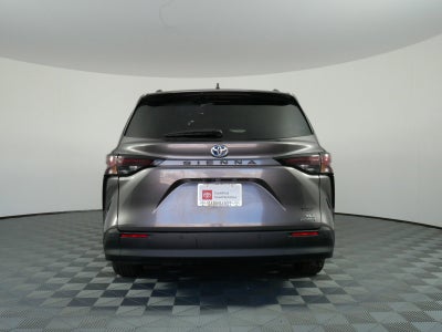 2024 Toyota Sienna XLE Hybrid *1-OWNER, CLEAN CARFAX!*