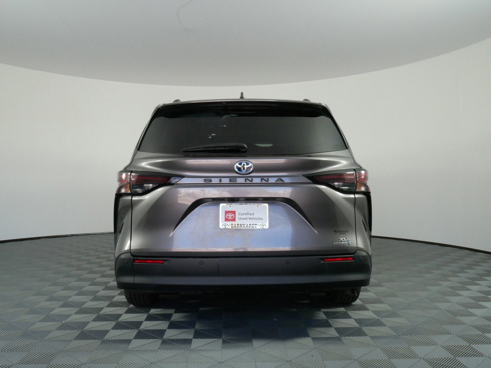 2024 Toyota Sienna XLE Hybrid *1-OWNER, CLEAN CARFAX!*