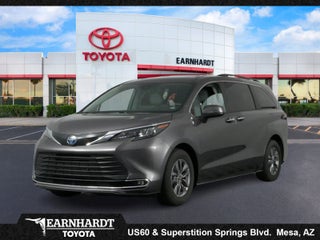 2024 Toyota Sienna XLE Hybrid *1-OWNER, CLEAN CARFAX!*