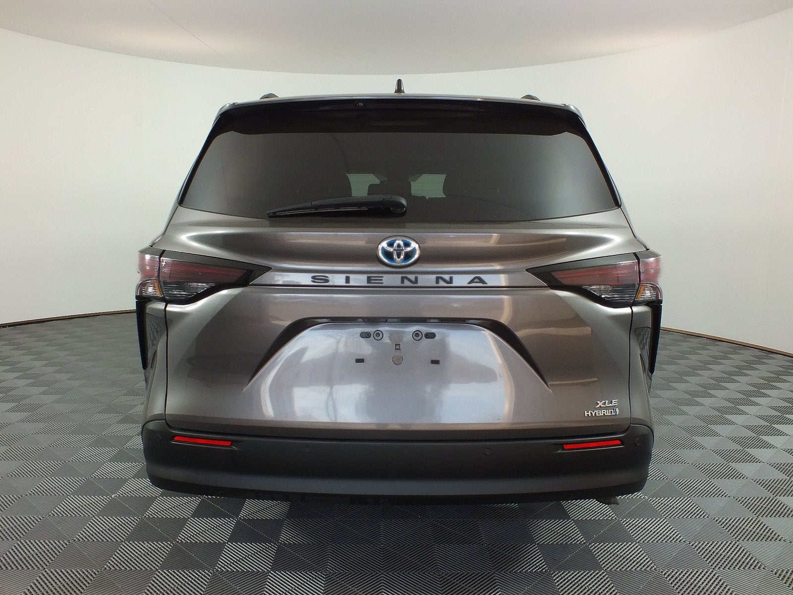 2024 Toyota Sienna XLE Hybrid *1-OWNER*