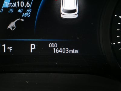 2026 Toyota Sienna XLE *CLEAN CARFAX! LIKE NEW!*
