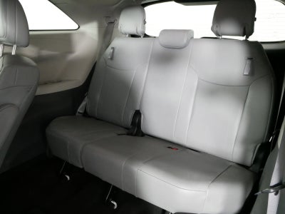 2024 Toyota Sienna XLE 7 Passenger FWD *1 OWNER, CLEAN CARFAX!*