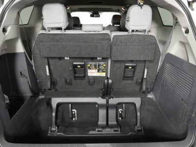 2024 Toyota Sienna XLE 7 Passenger FWD *1 OWNER, CLEAN CARFAX!*