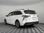 2024 Toyota Sienna XLE 7 Passenger FWD *1 OWNER, CLEAN CARFAX!*