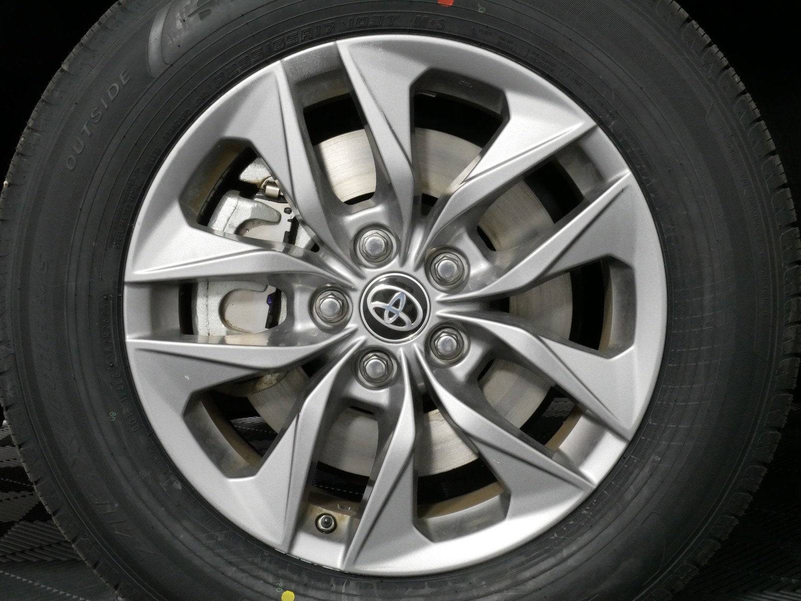 2024 Toyota Sienna XLE 7 Passenger FWD *1 OWNER, CLEAN CARFAX!*