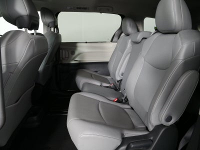 2024 Toyota Sienna XLE Hybrid *1-OWNER*