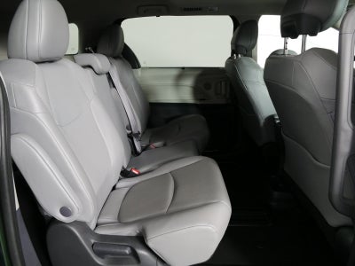 2024 Toyota Sienna XLE Hybrid *1-OWNER*