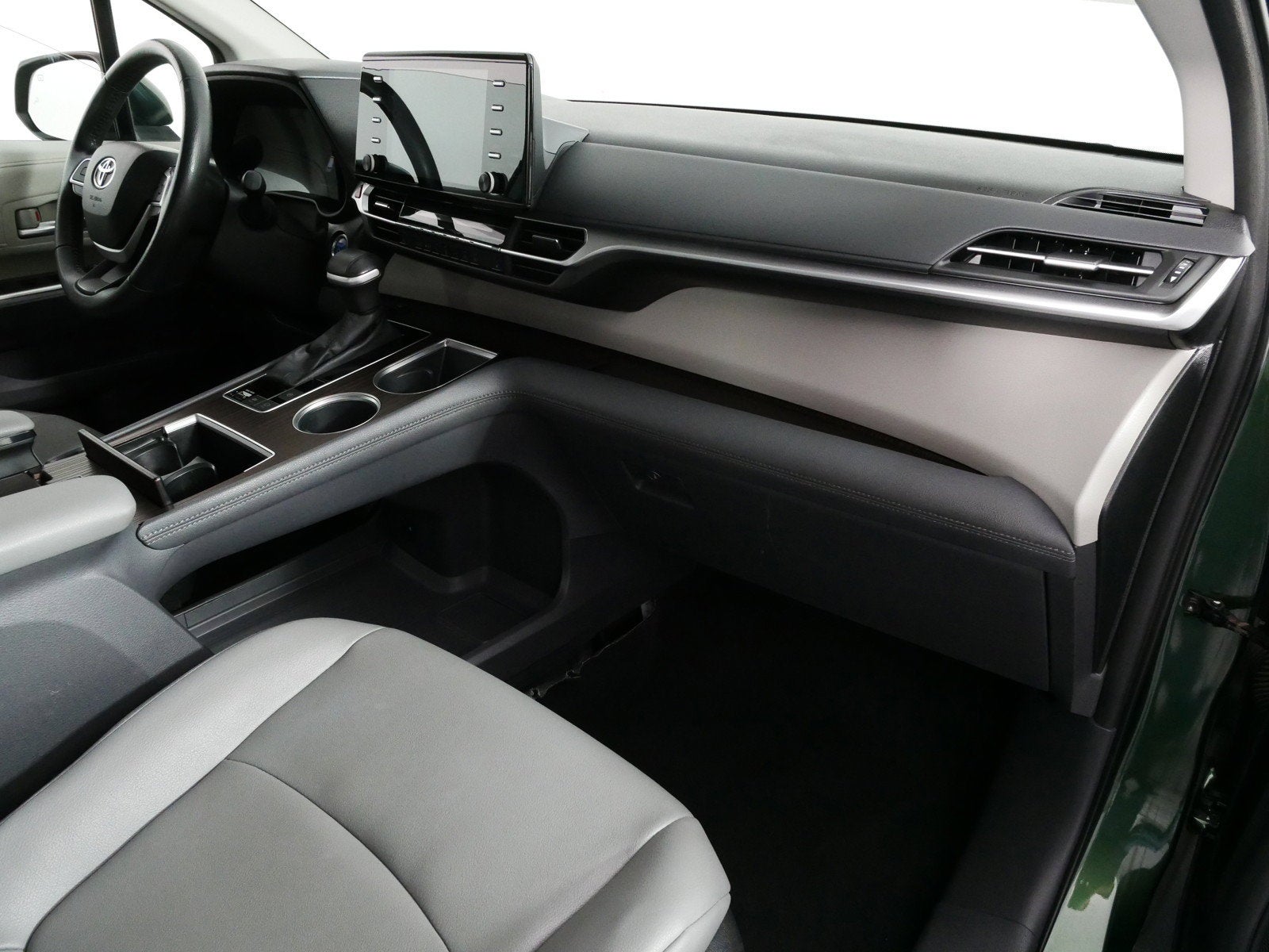 2024 Toyota Sienna XLE Hybrid *1-OWNER*