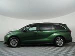 2024 Toyota Sienna XLE Hybrid *1-OWNER*