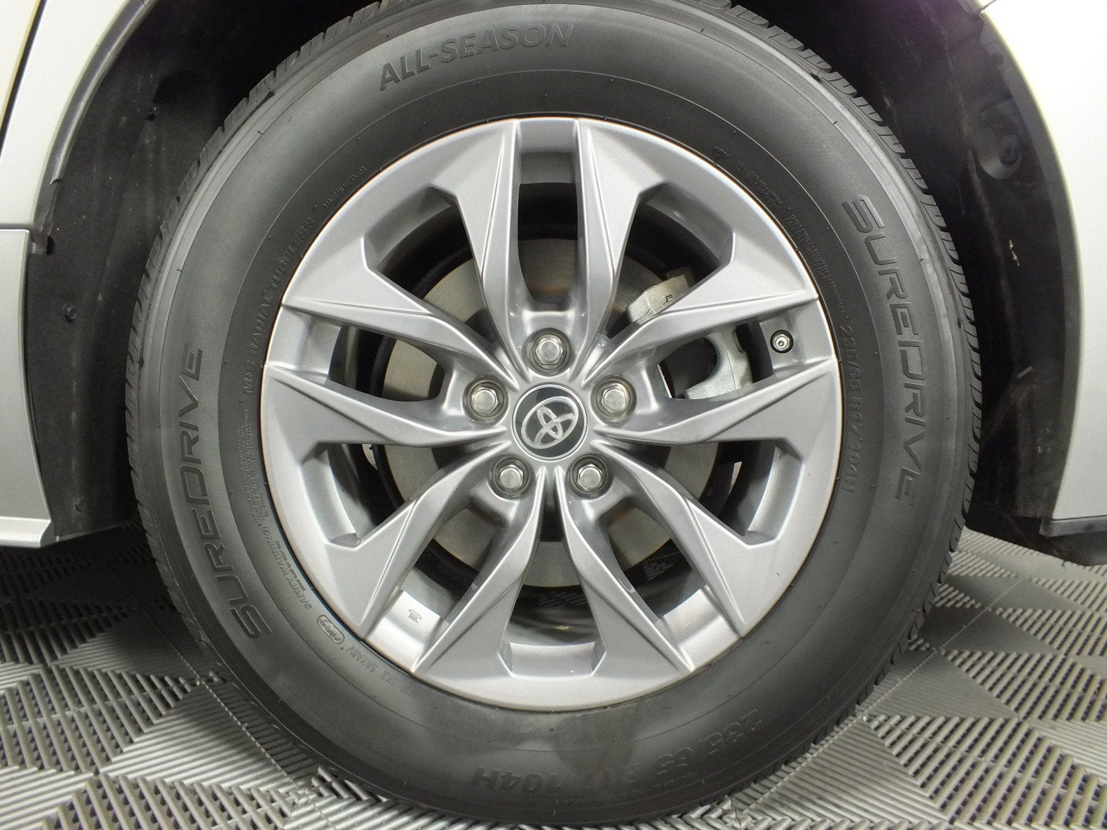 2024 Toyota Sienna XLE Hybrid *1-OWNER*