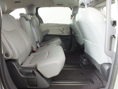 2024 Toyota Sienna XLE Hybrid *1-OWNER*