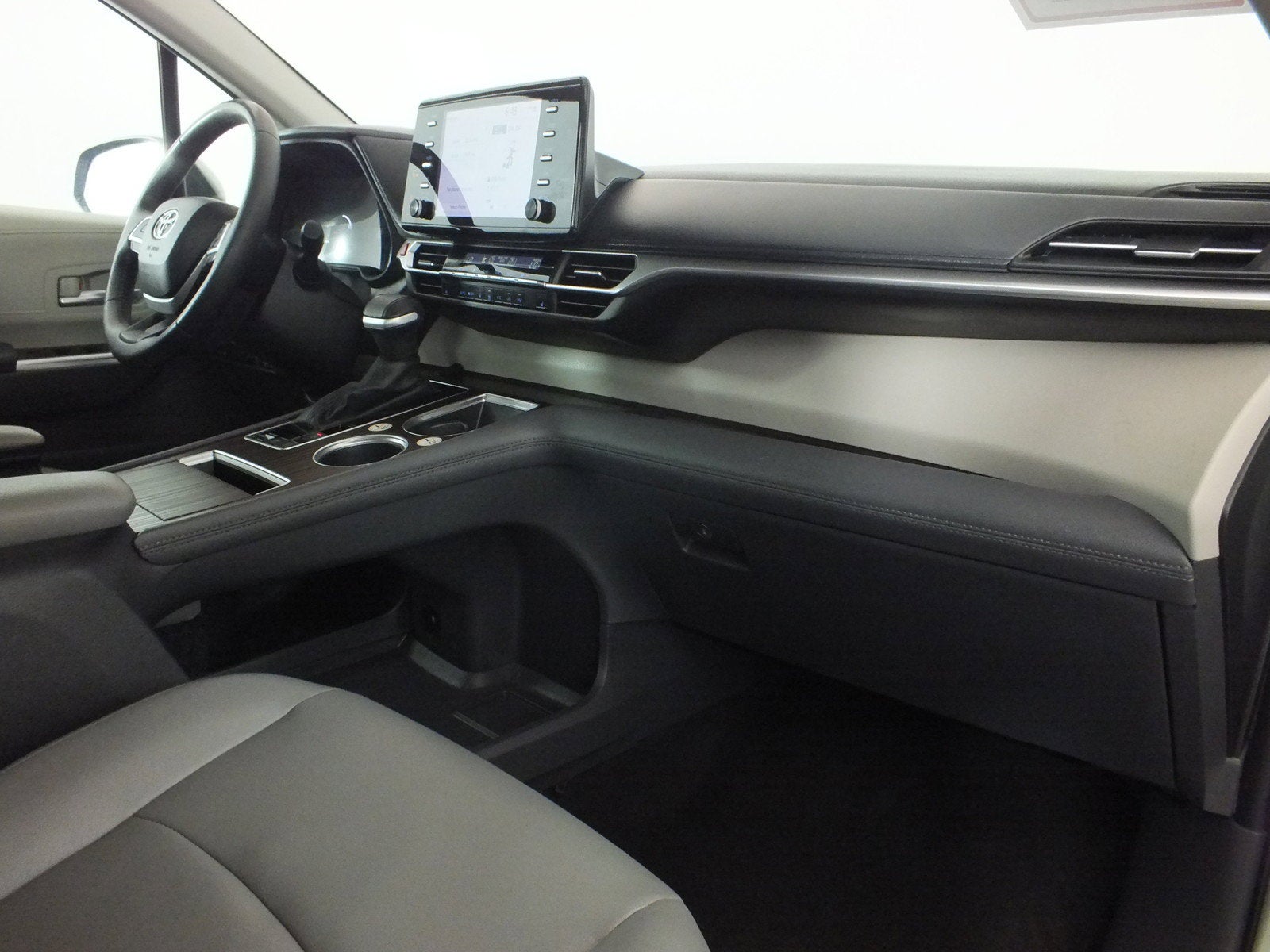 2024 Toyota Sienna XLE Hybrid *1-OWNER*