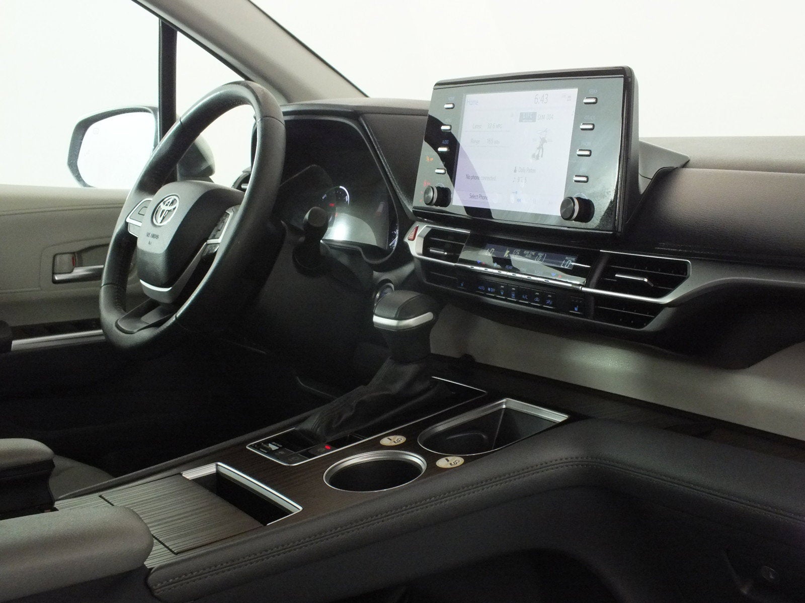 2024 Toyota Sienna XLE Hybrid *1-OWNER*
