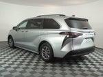 2024 Toyota Sienna XLE Hybrid *1-OWNER*