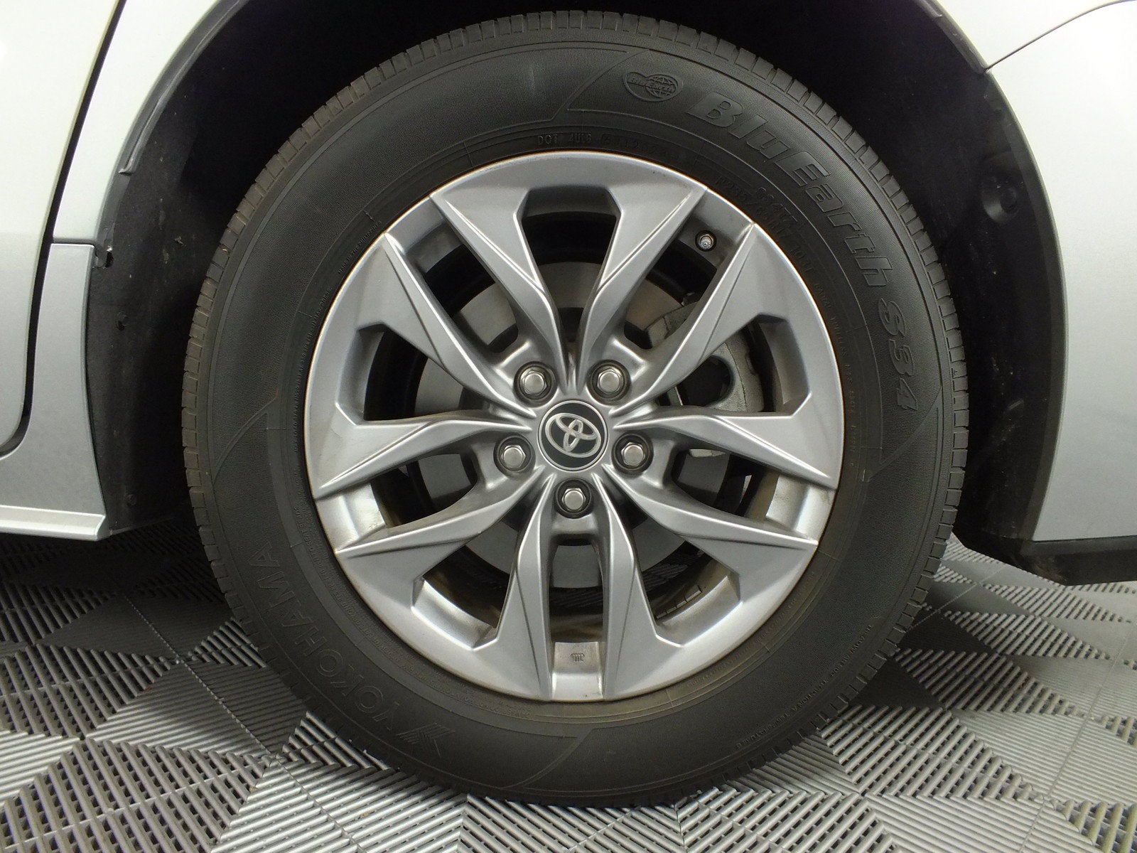 2024 Toyota Sienna XLE Hybrid *1-OWNER*