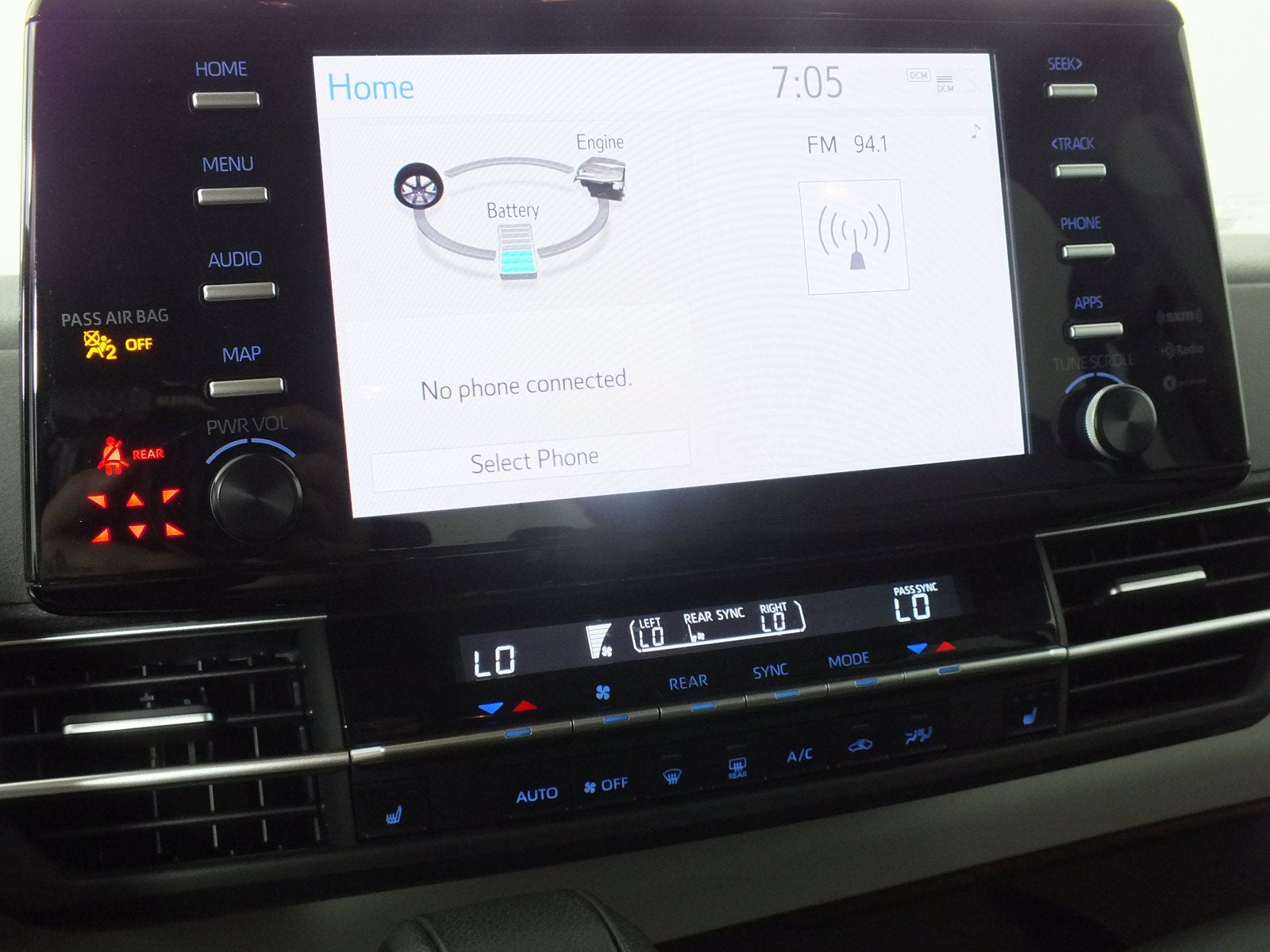 2024 Toyota Sienna XLE Hybrid *1-OWNER*