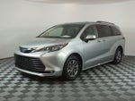 2024 Toyota Sienna XLE Hybrid *1-OWNER*
