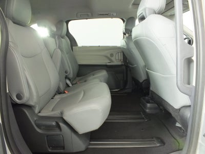 2024 Toyota Sienna XLE Hybrid *1-OWNER*