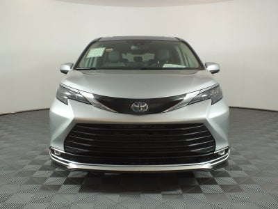 2024 Toyota Sienna XLE Hybrid *1-OWNER*