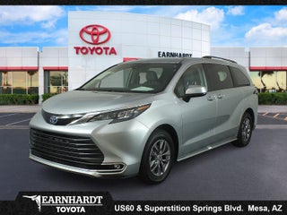 2024 Toyota Sienna XLE Hybrid *1-OWNER*