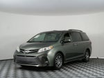 2019 Toyota Sienna XLE *CLEAN CARFAX*