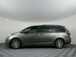 2019 Toyota Sienna XLE *CLEAN CARFAX*