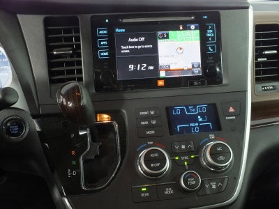 2017 Toyota Sienna Limited Premium *CLEAN CARFAX!*