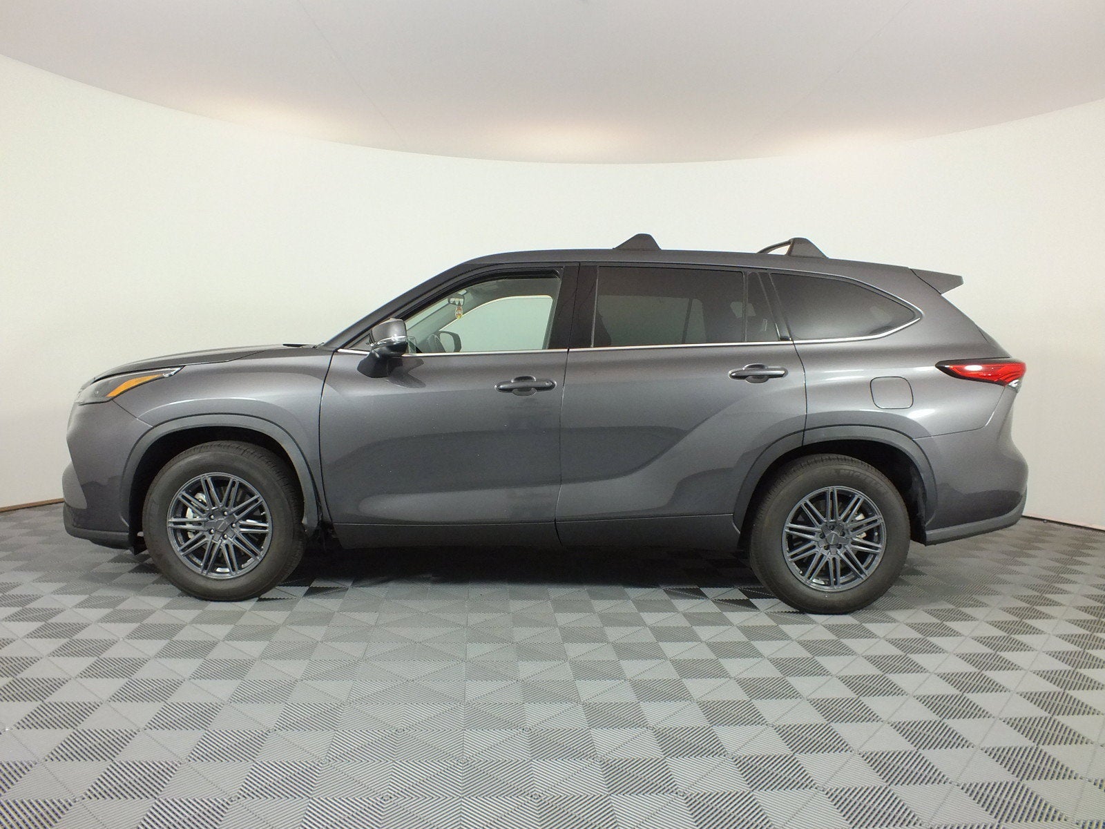 2022 Toyota Highlander Hybrid LE *1-OWNER*