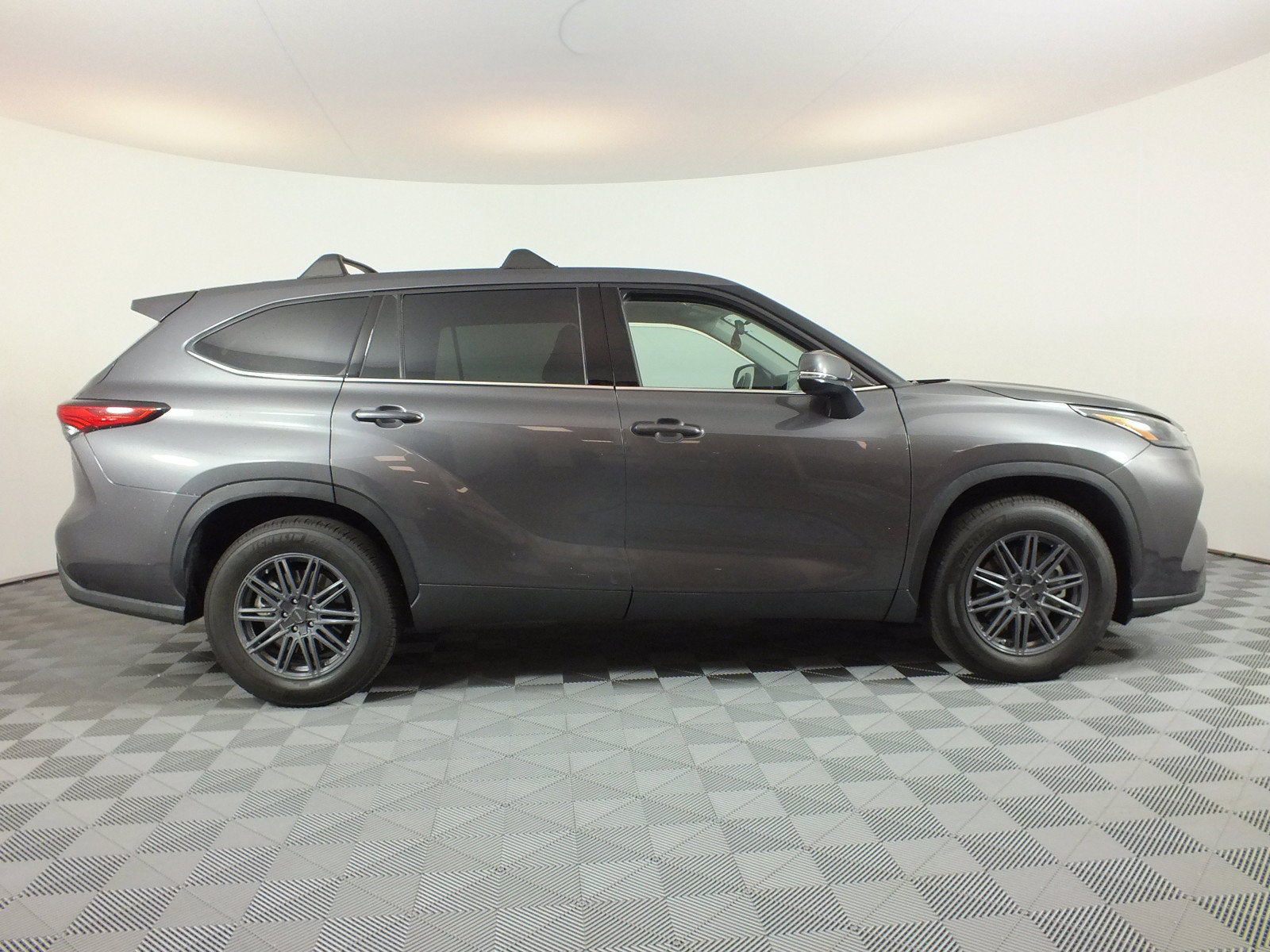 2022 Toyota Highlander Hybrid LE *1-OWNER*
