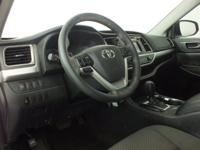 2018 Toyota Highlander LE *CLEAN CARFAX*