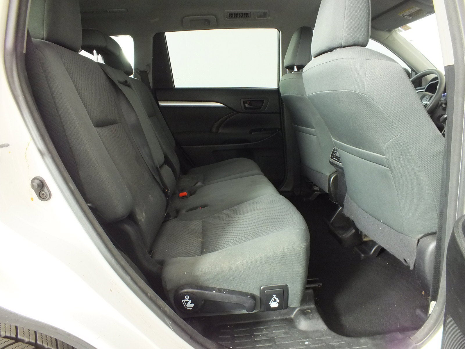 2018 Toyota Highlander LE *CLEAN CARFAX*