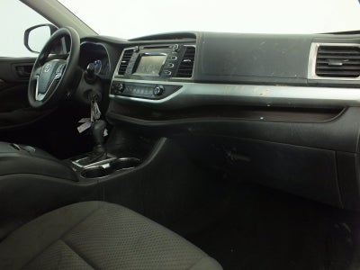 2018 Toyota Highlander LE *CLEAN CARFAX*