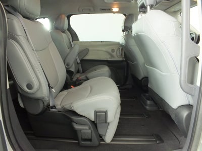 2023 Toyota Sienna Limited *1-OWNER*