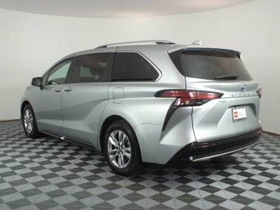 2023 Toyota Sienna Limited *1-OWNER*