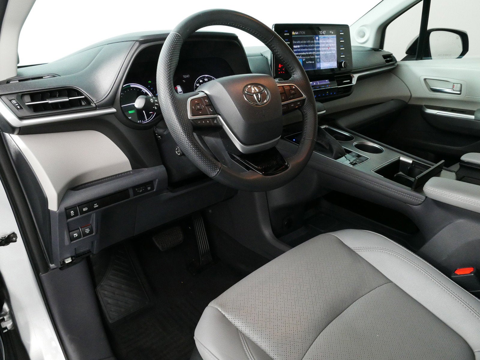 2022 Toyota Sienna Limited FWD *1-OWNER, CLEAN CARFAX!*