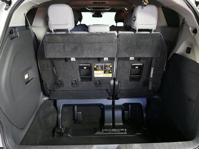 2022 Toyota Sienna Limited FWD *1-OWNER, CLEAN CARFAX!*