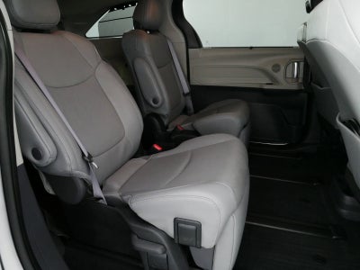 2022 Toyota Sienna Limited FWD *1-OWNER, CLEAN CARFAX!*