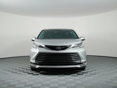 2022 Toyota Sienna Limited FWD *1-OWNER, CLEAN CARFAX!*