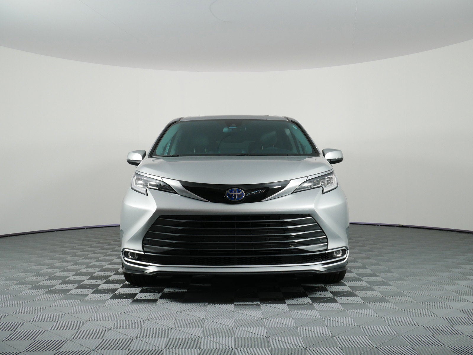 2022 Toyota Sienna Limited FWD *1-OWNER, CLEAN CARFAX!*