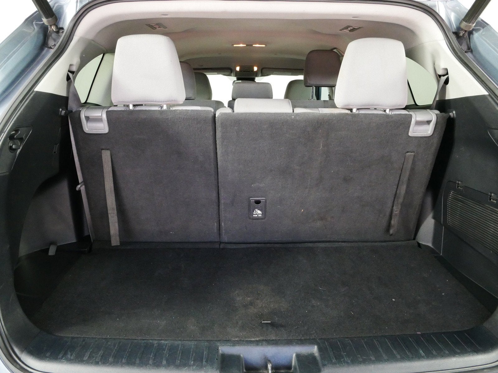 2021 Toyota Highlander LE *RELIABLE DAILY DRIVER!*