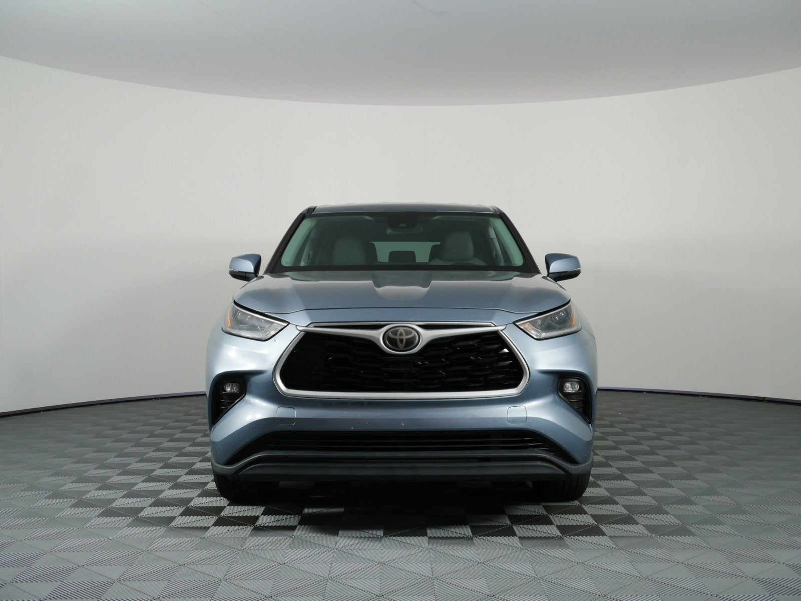 2021 Toyota Highlander LE *RELIABLE DAILY DRIVER!*