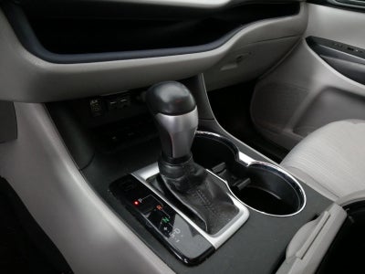 2019 Toyota Highlander LE Plus FWD *CLEAN CARFAX!*