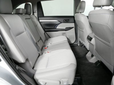 2019 Toyota Highlander LE Plus FWD *CLEAN CARFAX!*