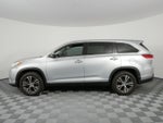 2019 Toyota Highlander LE Plus FWD *CLEAN CARFAX!*